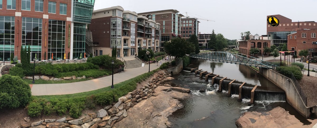 Downtown Greenville, SC - Vaizdas:Greenville SC Downtown Riverwalk Panoramic View (19521840472).jpg –  Vik